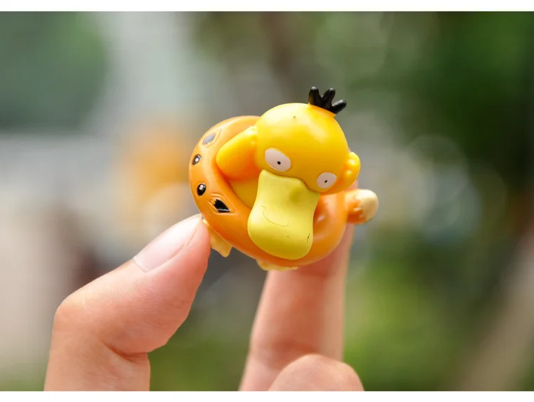 Scatola Sorpresa con Piccole Figure Pokémon all'Ingrosso, Psyduck Pikachu Squirtle, Bambole Anime Kawaii, Ornamento da Scrivania