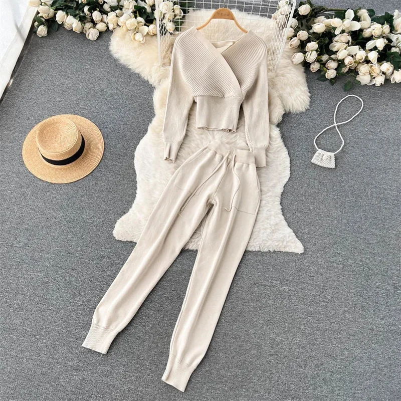 

2025 Winter Casual Knitted Two Pieces Suits V Neck Long Sleeve Sweater+ Elastic Casual Long Pants Sets Women Sweater Sets