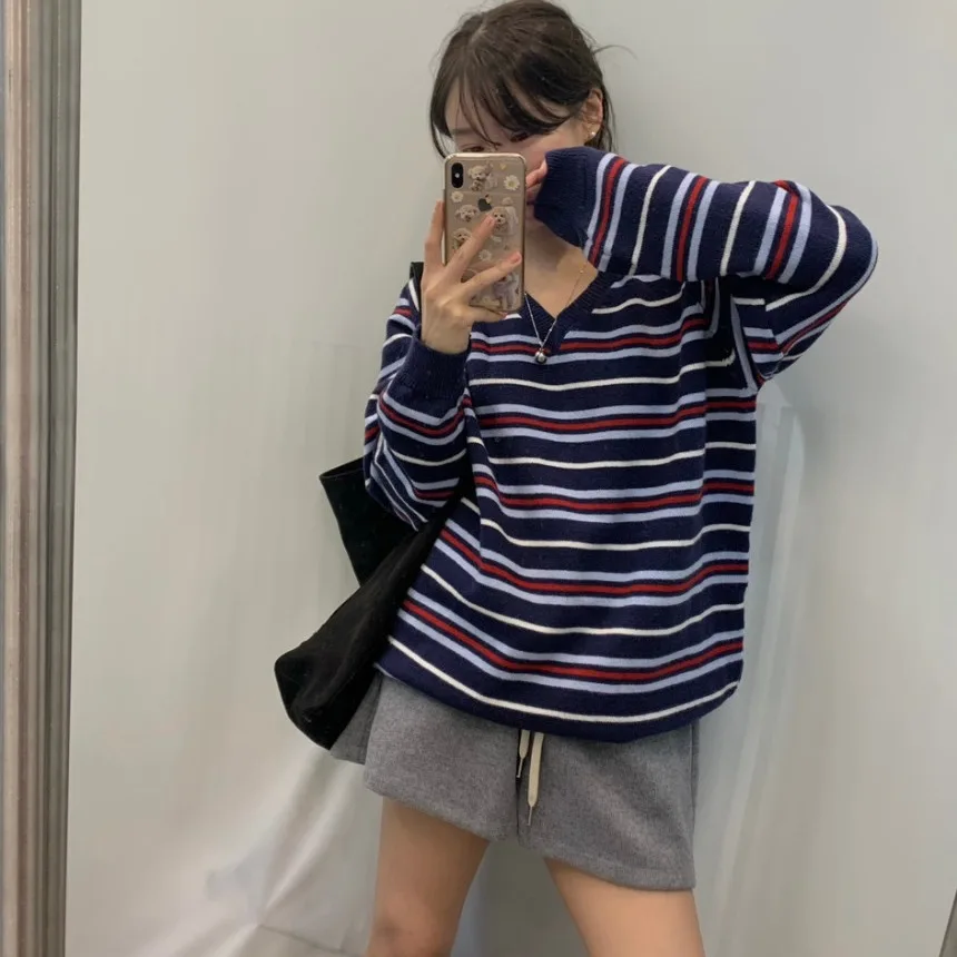 

Women's Chic V-Ne Long Sve Knitted Sweater Loose Fit Striped Top Faionable Autumn Winter Versatile Vintage Color Blo