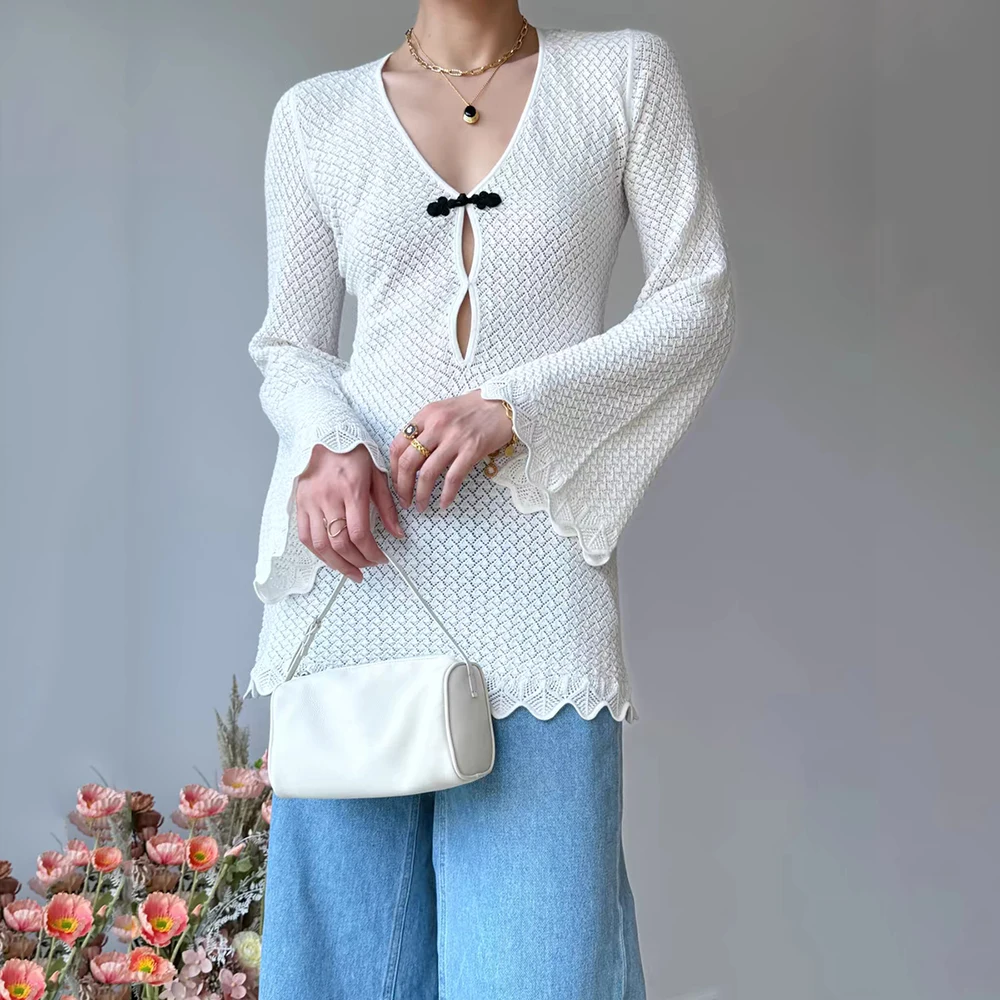 Bawełniana sukienka damska Y2k Chinese Plate Button Hollow Out Weaving Fashion Commuter V-Neck Flared Sleeve Knit Dress 2024 Summer