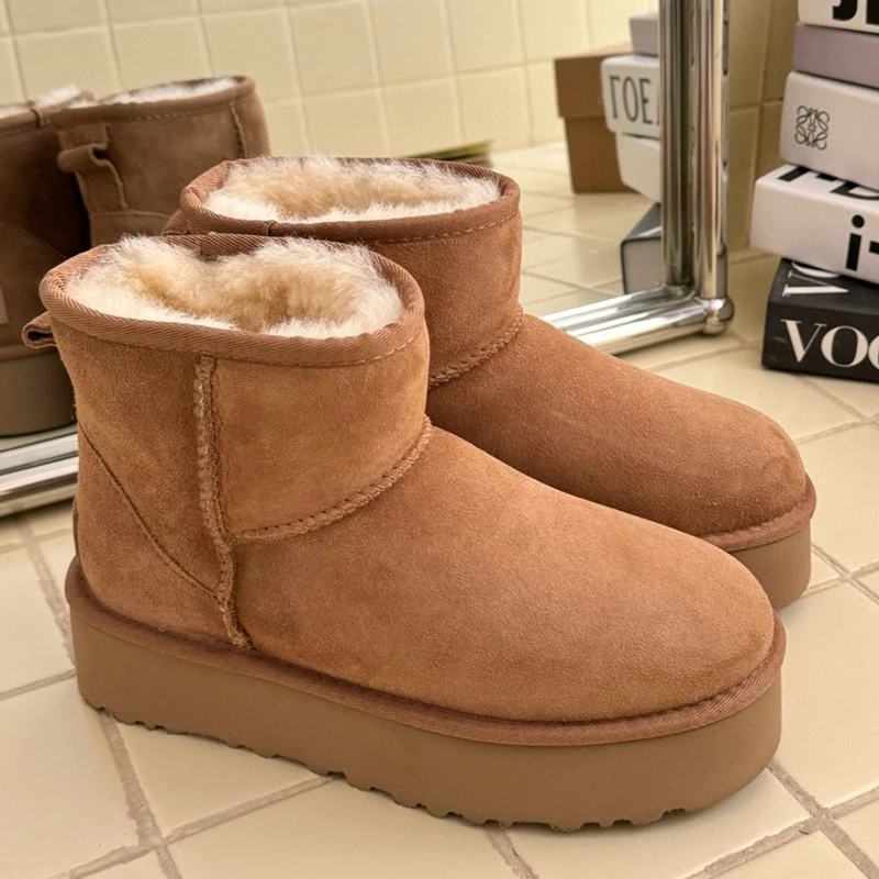 

Classic Ultra Mini Platform 2025 Winter New Fashionable Versatile Leather Fur Integrated Wool Warm Snow Boots for Women
