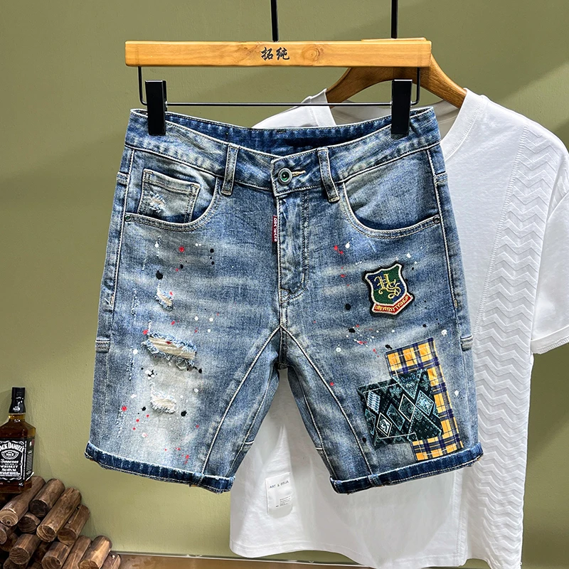 2024 new high street hole fashion men's denim shorts stretch Slim embroidery patches graffiti spray paint men's pants