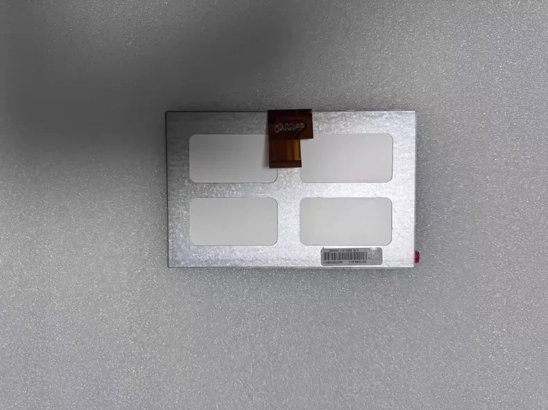 

7-дюймовый жидкокристаллический дисплей EJ070NA-01J