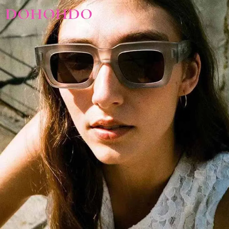 

DOHOHDO New Fashion Small Square Sunglasses Men Women Luxury Brand Eyewear Outdoors Vintage Sunglasses Male Goggles UV400 Oculos