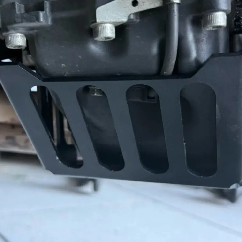 

Skid Plate Guard Bottom Engine Protector Cover Chassis Pan For YAMAHA MT-09 MT09 SP Tracer 900 GT NIKEN FJ-09 FJ09 FZ09 XSR900