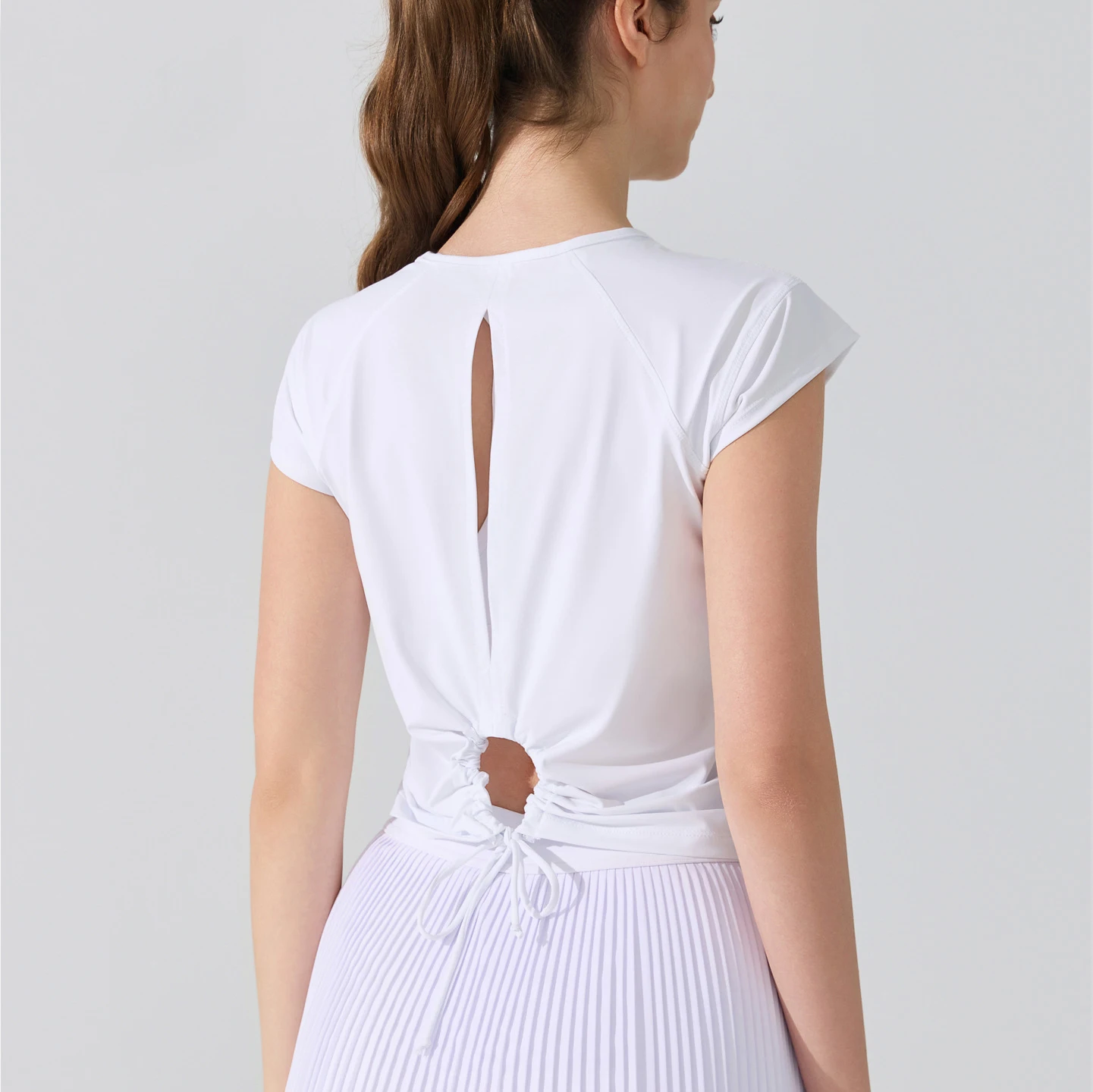 المرأة قصيرة الأكمام اليوغا تي شيرت الصيف UPF50 + في الهواء الطلق تشغيل أعلى تنفس سريعة الجافة تجريب قميص الإناث ملابس رياضية للصالة الرياضية