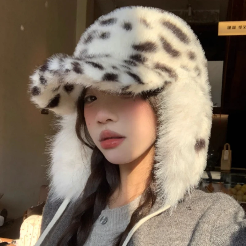 Korean Leopard Print Plush Lei Feng Hat for Men and Women Winter Thickened Cycling Warm Ear Protection Flying Russia Bomber Hats
