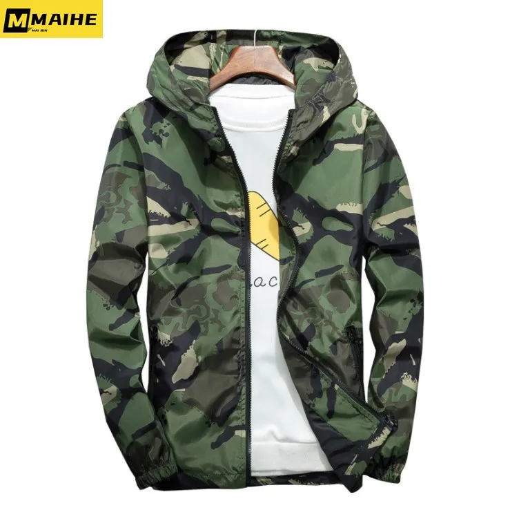 

Spring and autumn camouflage jacket men's Korean youth fashion hooded jacket fashion youth fashion Korean men's clothing