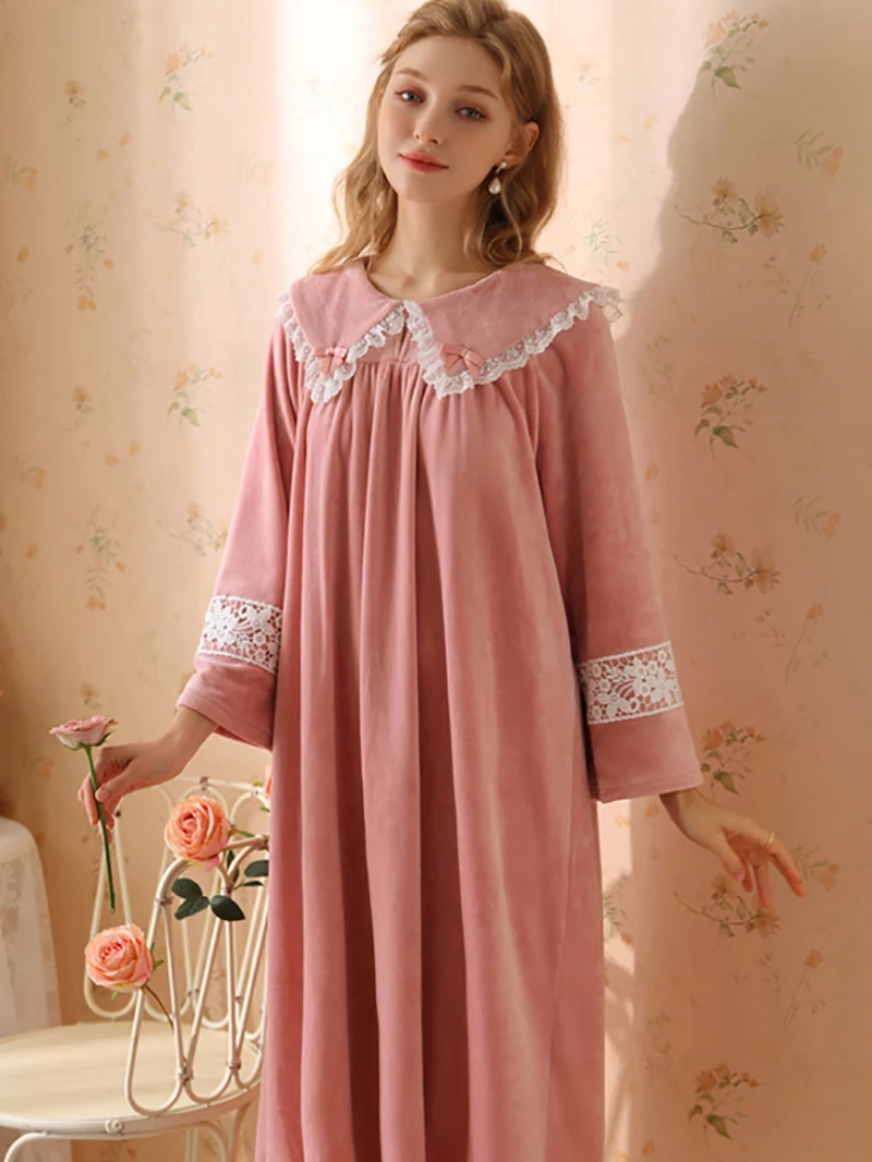 

Autumn Winter Long Nightgown Princess Sleepwear Fairy Velour Robe Nightdress Women Sweet Lace Pink Thick Velvet Night Dress