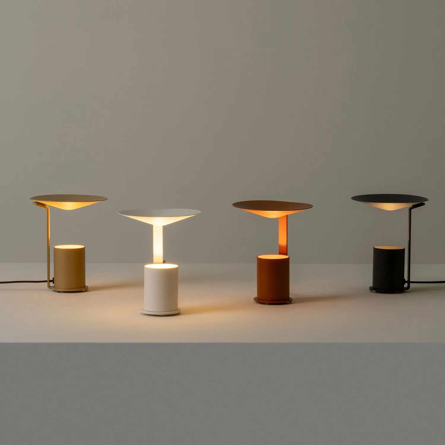 Modern Minimalist Living Room Next To The Sofa Decorative Atmosphere Table Lamp Bedroom Light Luxury Floor Standing Table Lamps