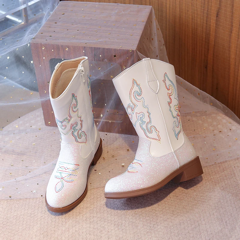 أحذية رعاة البقر للفتيات اللامعة المتلألئة 2025 أحذية شتوية جديدة للأطفال منتصف العجل مع سحاب جانبي مطرز بنمط الأزهار وسحاب جانبي عصري #4