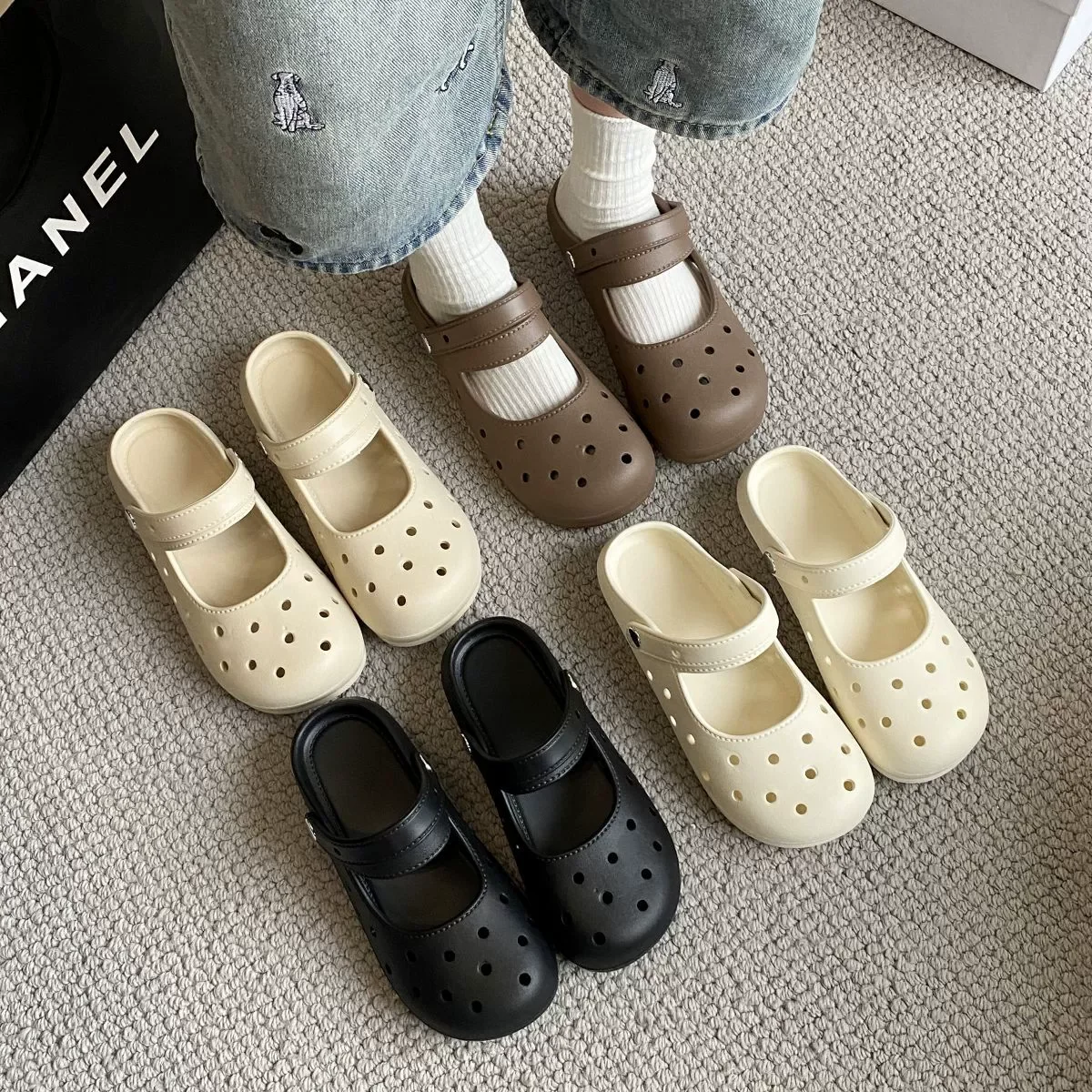 Summer New Women's Mary Jane Slippers EVA Fashion Flat Sole Non-slip Breathable Clogs Minimalist Ins Style Beach Shoes
