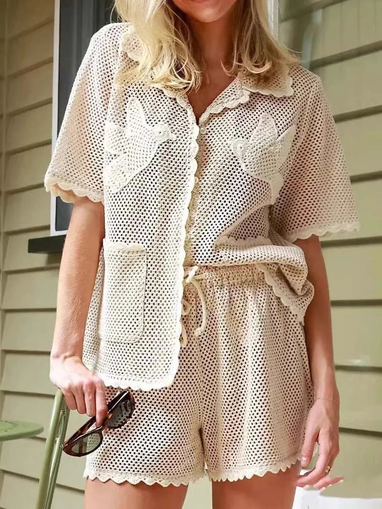 Top in cotone per donna Primavera Estate Casual Ricamo all'uncinetto Camicia a maniche corte con risvolto scavato Camicette abbottonate