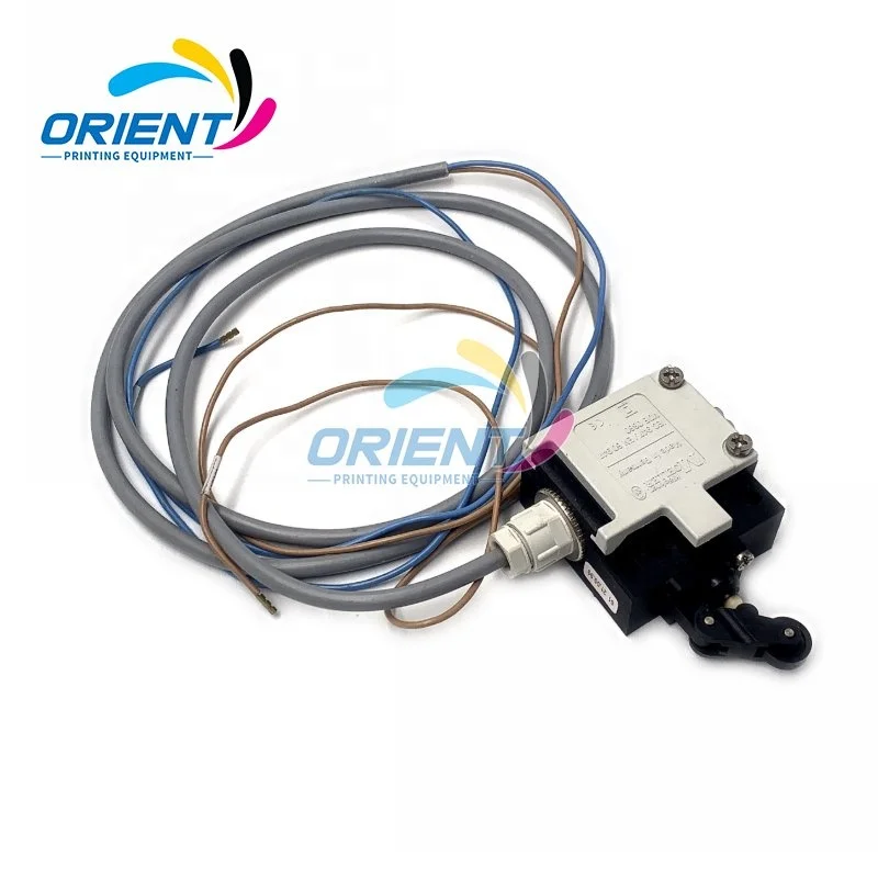 

Original L2.146.7109 AT0-11-S-IA Limit Switch Cpl 70S1109 for Heidelberg XL75 CD74 High-Pile Delivery Printer Parts New