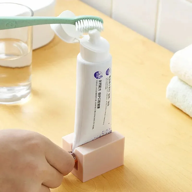1/2/4pcs Toothpaste Squeezer, Toothpaste Holder, Oral Care Tool Tube, Cosmetics Squeezer, Facial Cleanser Rolling Squeezer