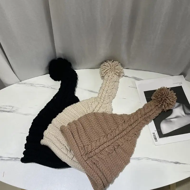 Strickmütze mit Bommel, lässige Beanie-Mütze für Herbst und Winter, passend zu jedem Anlass, trendig warm