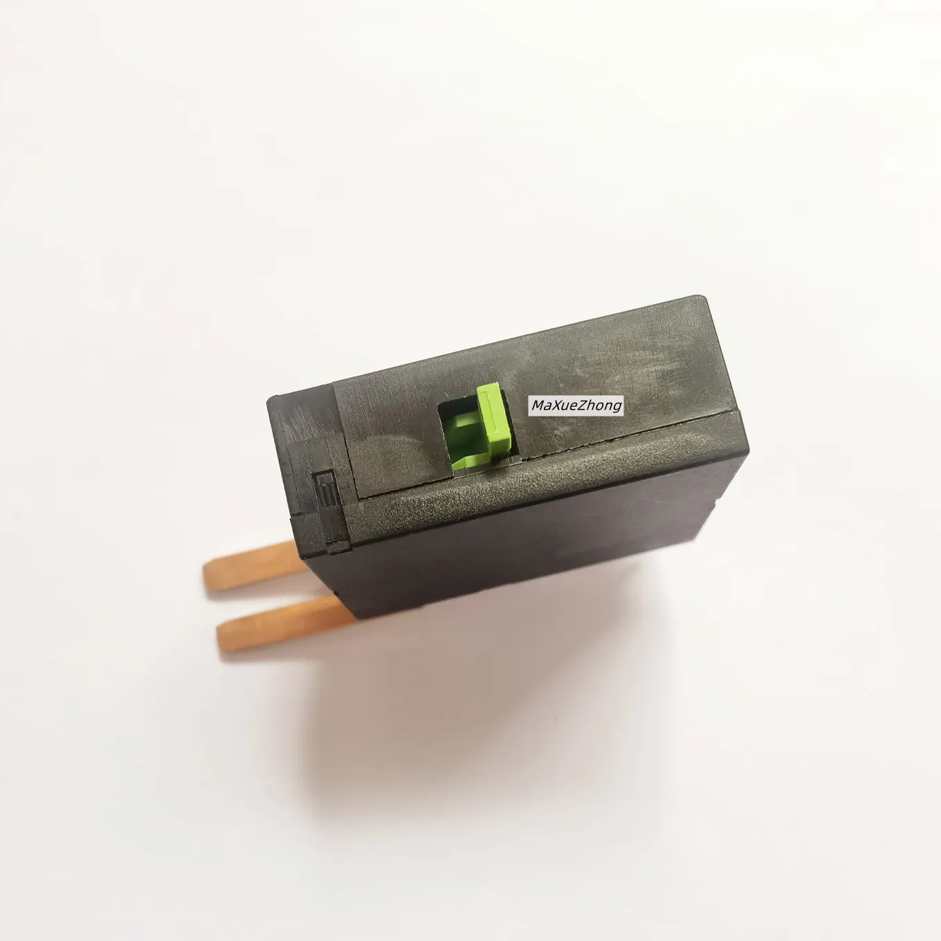 Imagem -04 - Relé Original do Poder 100 Novo 704m-r1a-b035 10.5vdc 35r 35r 40a 704m-r1a-b011 6vdc 11r 11r 40a 250v