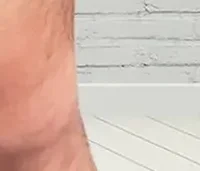 الرجال قميص البقاء حزام مع عدم الانزلاق قفل كليب شهم الساق الفخذ الحمالة الأربطة حزام موضة مطاطا موحدة قميص الأقواس #1