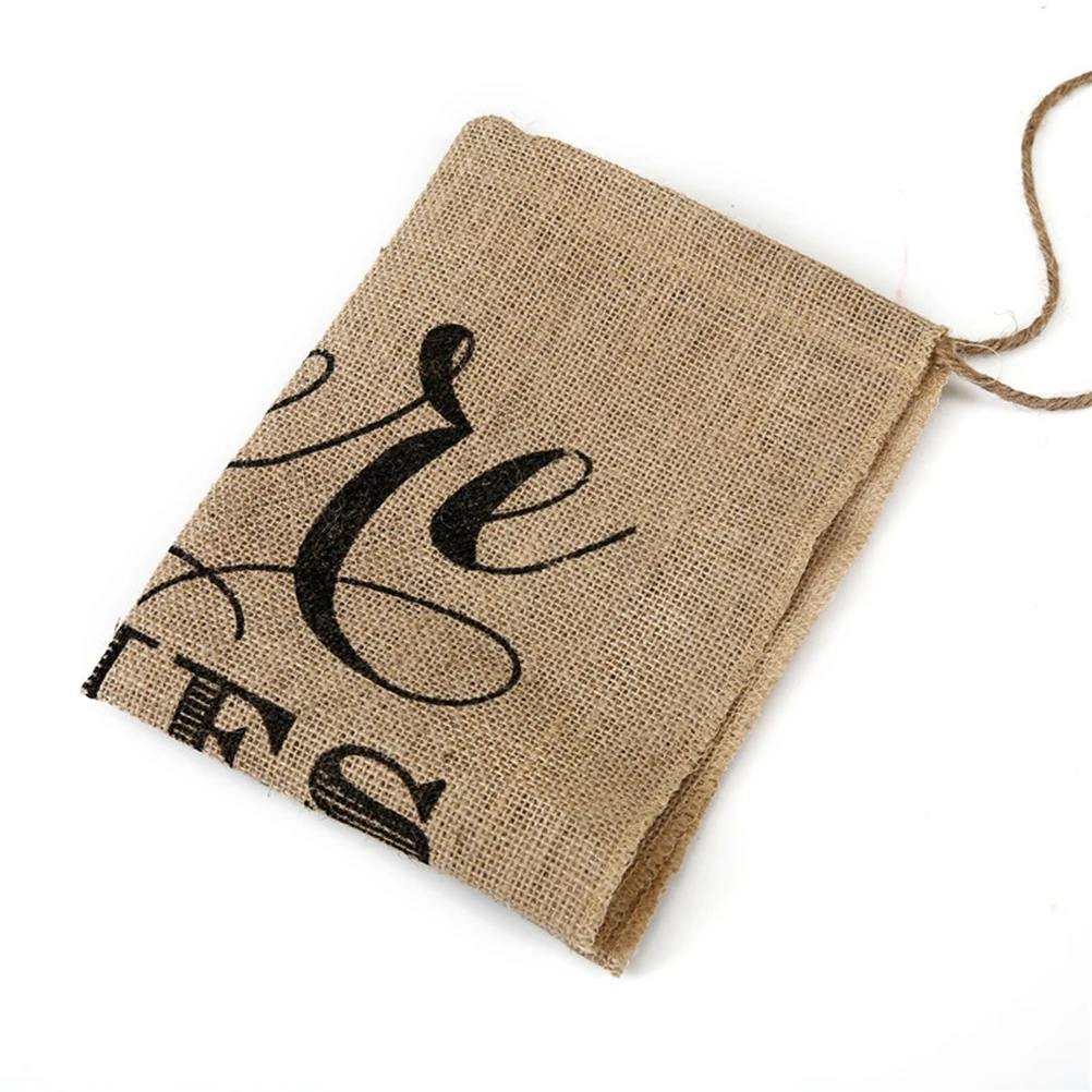

2Pcs Wedding Sign Rustic Here Comes The Bride Burlap Banner Decoration Direction Sign 40x50 CM Wedding Party Decor