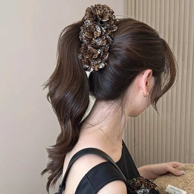 AWAYTR Leopard Print Banana Clip Cute Korean Hairpin Leopard Flower Hair Clip Hair Claw Ponytail Holder Vertical Clip Women