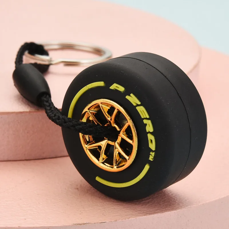 Portachiavi tridimensionale in gomma morbida PVC con logo bifacciale, portachiavi con pneumatici in gomma, piccolo ciondolo regalo per moto