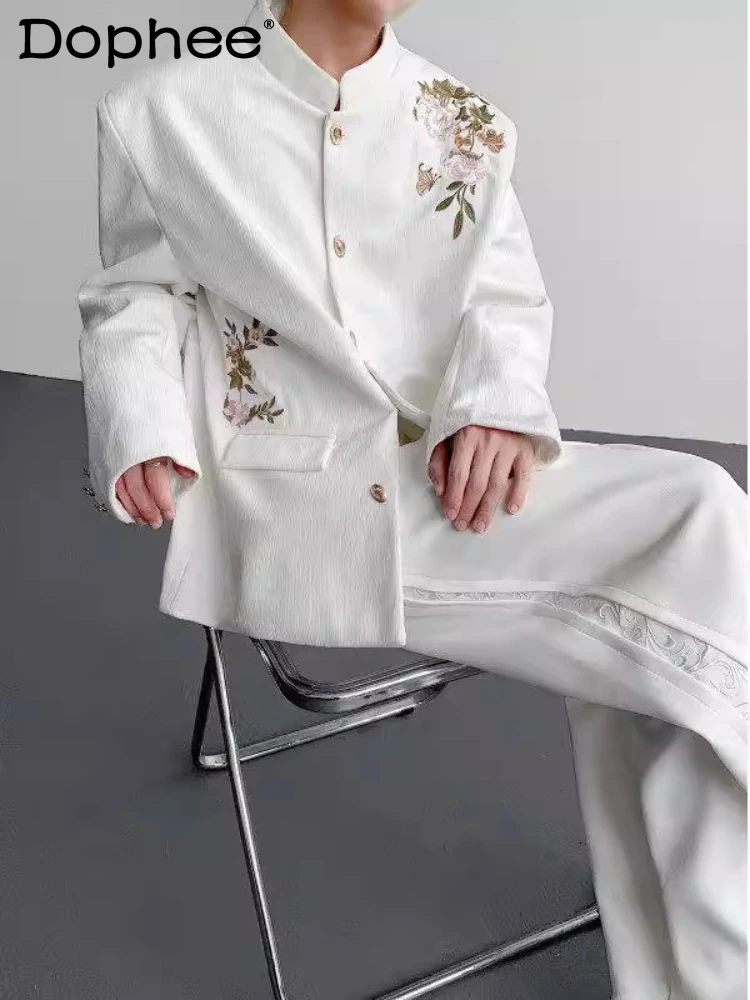 

2025 Men's Shoulder Padded Suit Jackets Men's High-end Design Embroidered Stand Collar Blazers Male Long Sleeve Tailored Coats