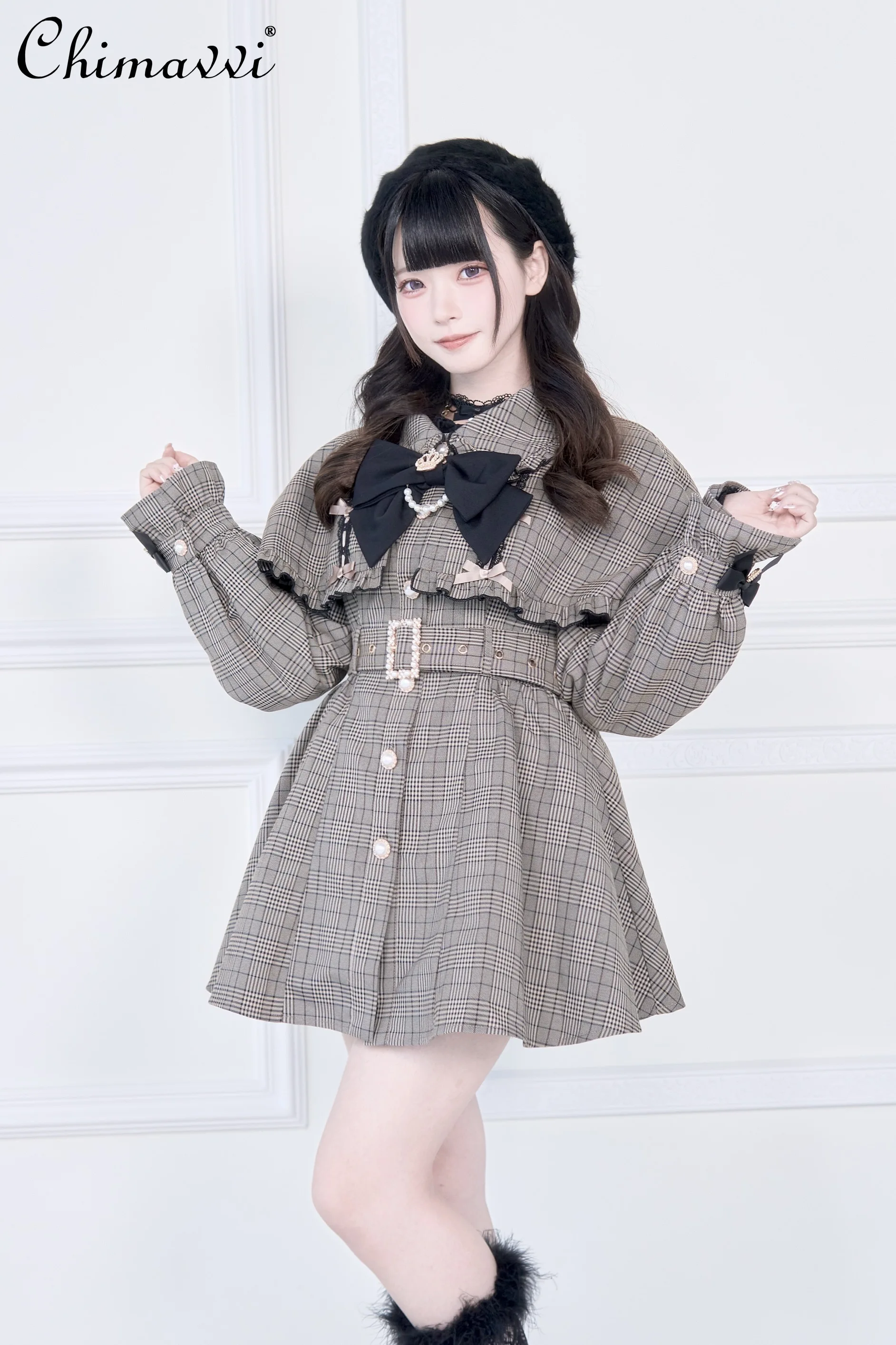 Mantello di produzione in massa originale Trench subcultura giapponese Dolce ragazza Fiocco carino Catena di perle Lolita Princess Giacche da donna