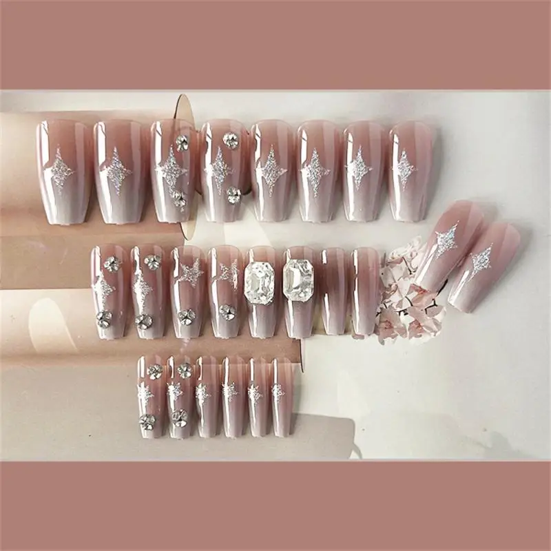 Fashionable Manicure Accessories Glamorous Easy To Apply And Remove Glittering And Eye-catching Suitable For All Occasions