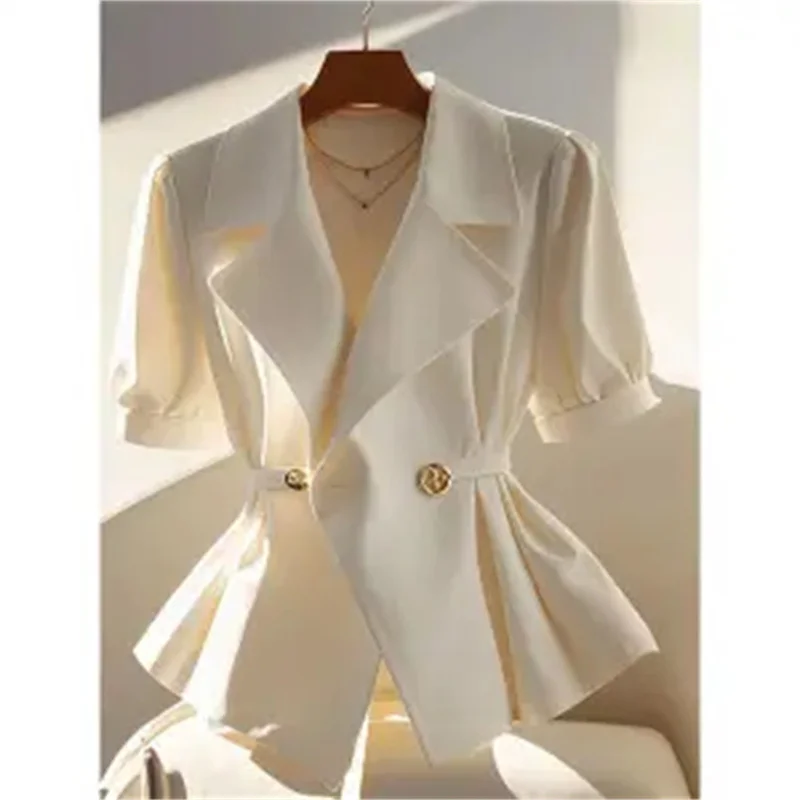 2024 New Summer Light-cooked French Niche Design Unique and Super-beautiful White Blazer Collar Short-sleeved Waist Shirt Female