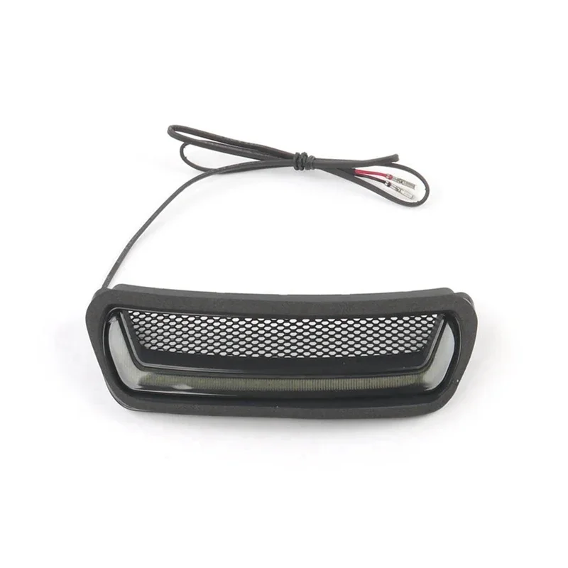 

White Tracer LED Headlight Vent Accent for Softail Low Rider ST El Diablo/FXRST/FXLRST (2022-2024) [Motorcycle Accessories]