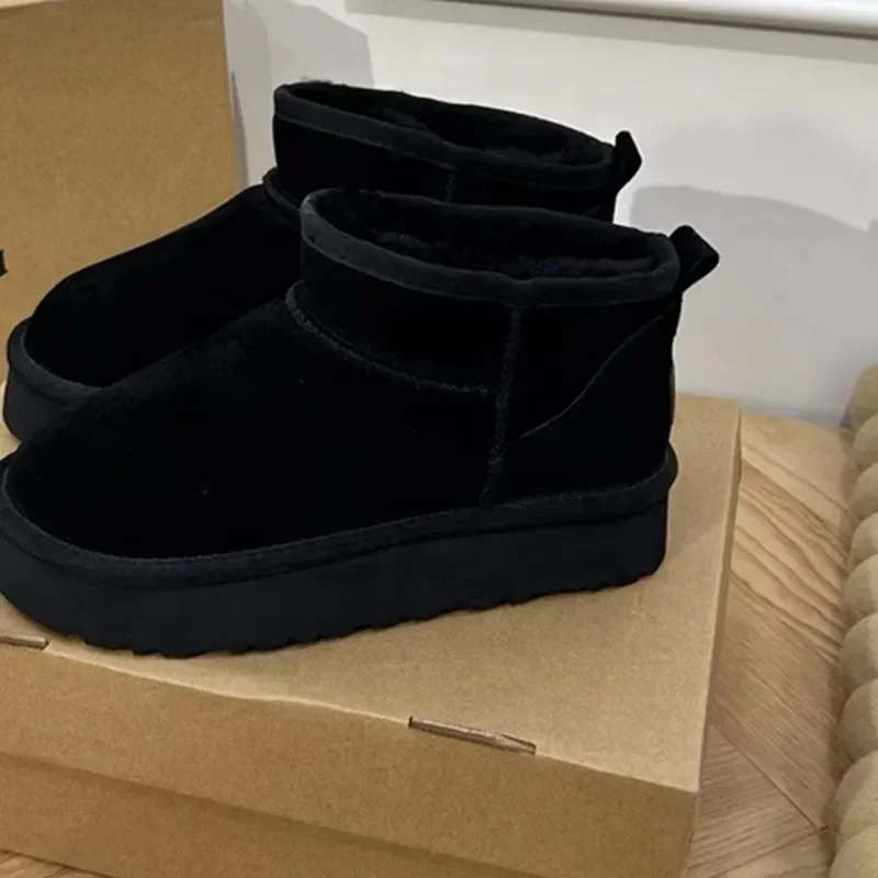 Women shoes high quality cheap 2026 cowhide fashion ankle woman artificial plush snow boots warm shoes large size 42