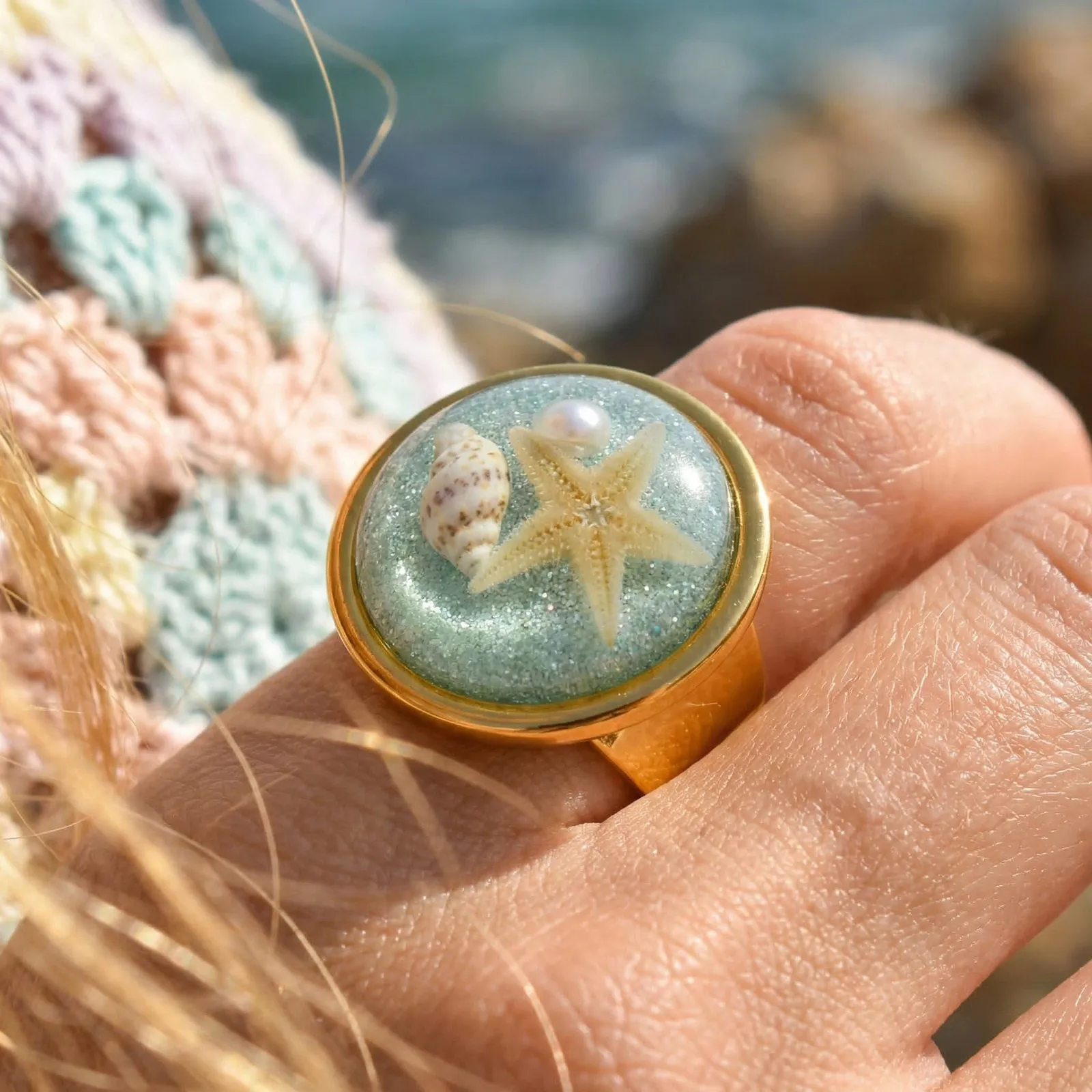 Fashion Conch Starfish Shell Inlay Stainless Steel Open Ring for Women, 18K Gold Plated Ocean Style Summer Finger Jewelry