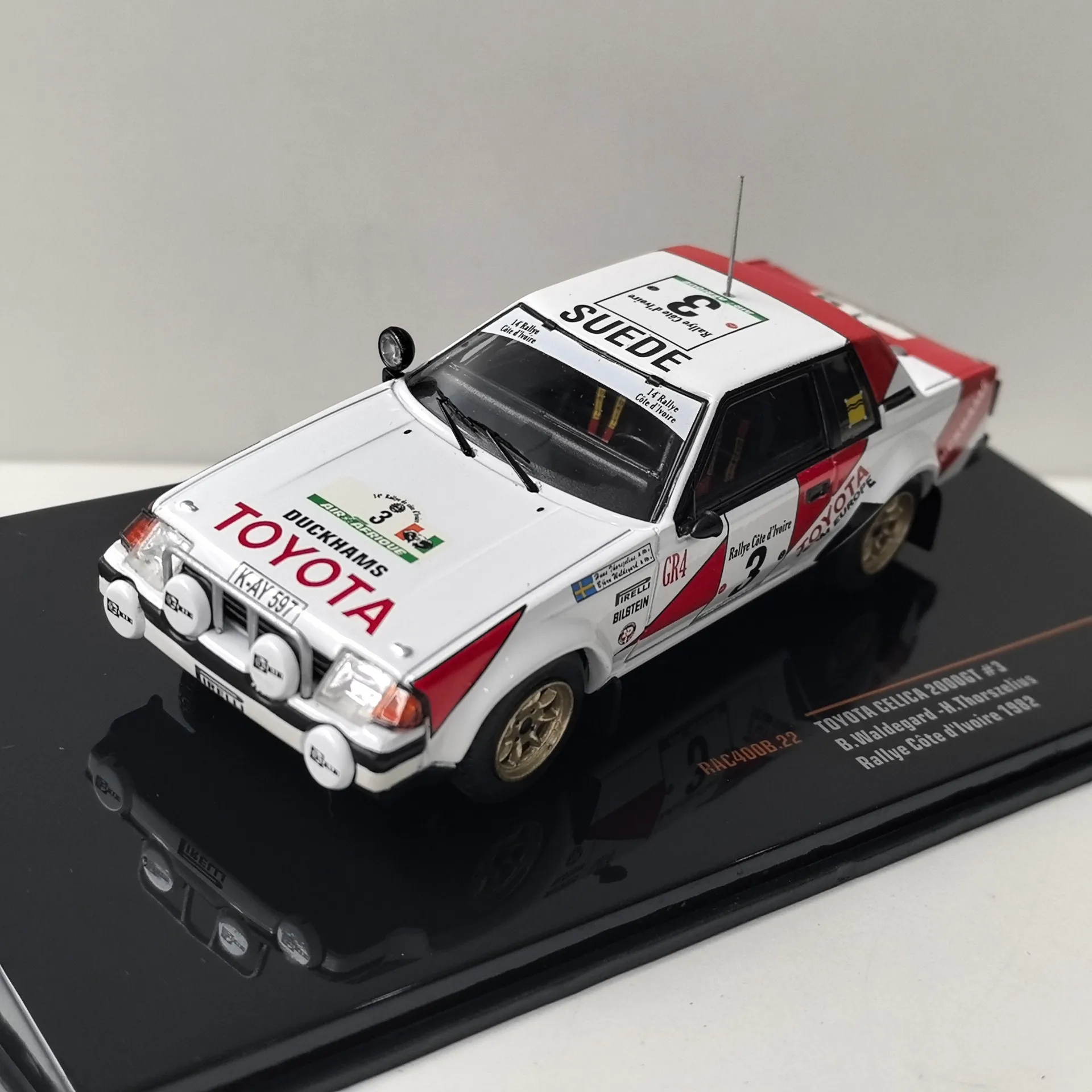 

Diecast IXO 1/43 Scale TOYOTA CELICA 2000GT #3 1982 Toyota Alloy Car Model Collectible Toy Gift Souvenir Display Ornament