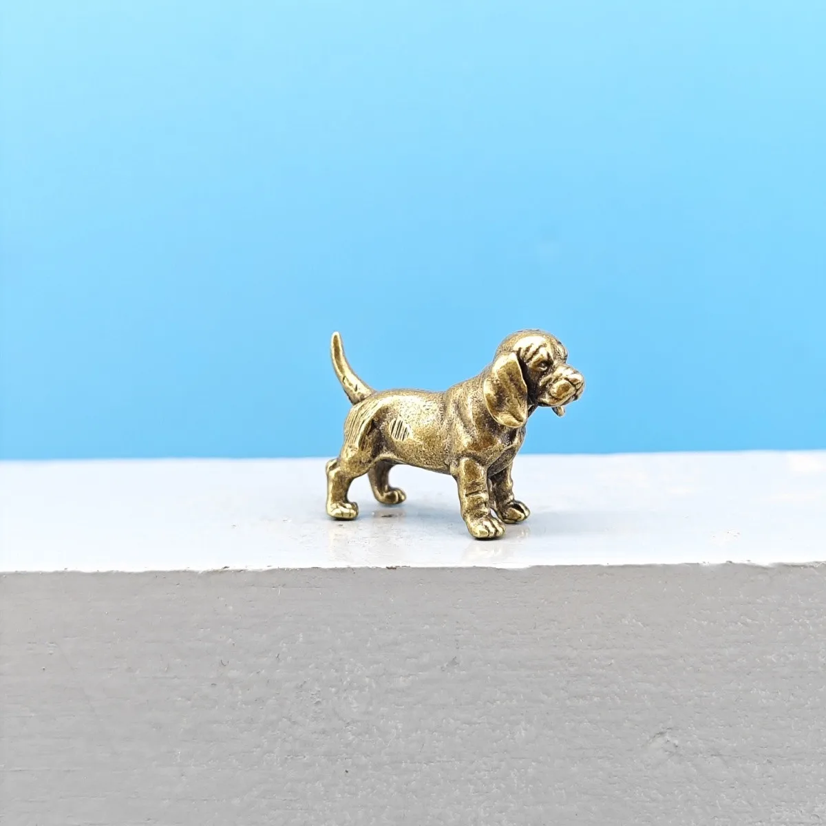 Vintage Brass Beagle Dog Miniature Figurine Realistic Animal Model Diorama Micro Landscape Bonsai Decoration Collectible Craft