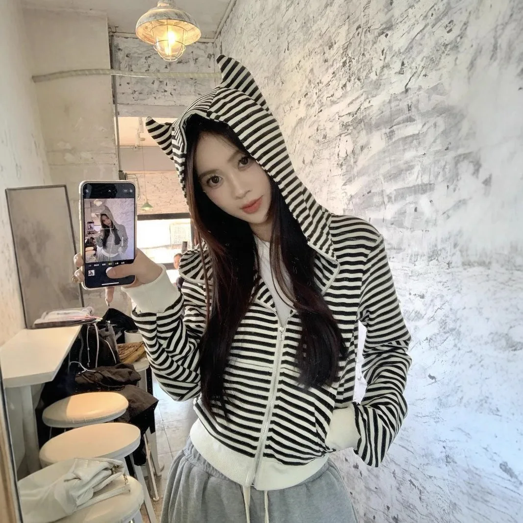 Loose Holiday Striped Sweatshirt Devil Horn Open Cardigan Women's Korean Design Slimming Slim Fit Top