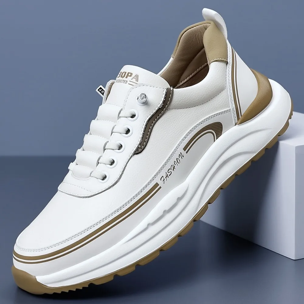 

Плоские белые кроссовки: прочные, дышащие, устойчивые к истиранию и пятнам, для спорта и отдыха, с мягкой эластичной подошвой, обеспечивающие поддержку и стабильность.