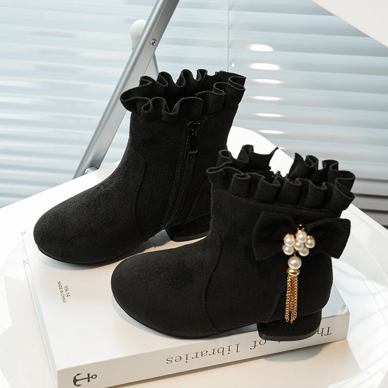 الفتيات الصغيرات الأسود كشكش طوق الأحذية الجلدية مع لامعة مطرز القوس 2025 جديد الشتاء الاطفال مدرسة حفلة أحذية بوت قصيرة عدم الانزلاق شيك