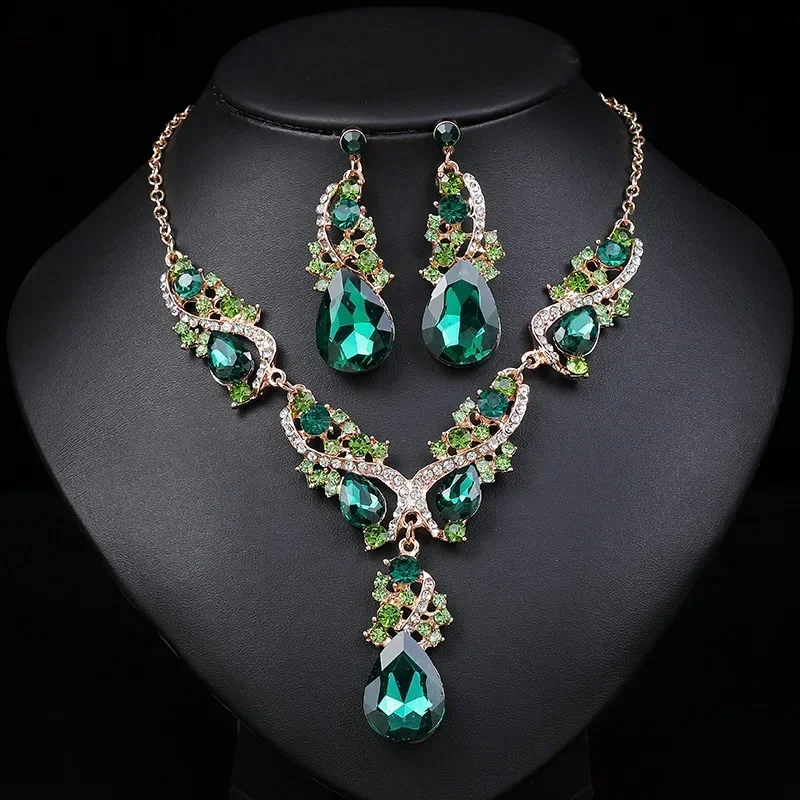 3Piece Set Women Fashionable Temperament Circular Green Crystal Necklace Earring Combination Versatile Exquisite Luxurious