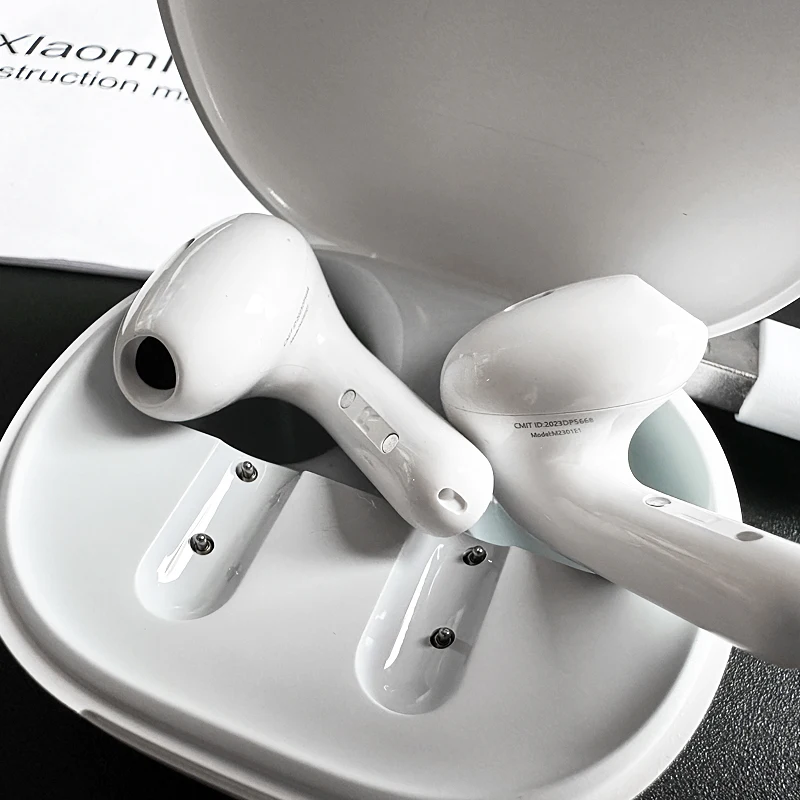سماعات أذن Xiaomi Air3 SE اللاسلكية الحقيقية مع ميكروفون وسماعات بلوتوث عصرية وخفيفة الوزن وسماعات أذن للموسيقى وجودة صوت جيدة