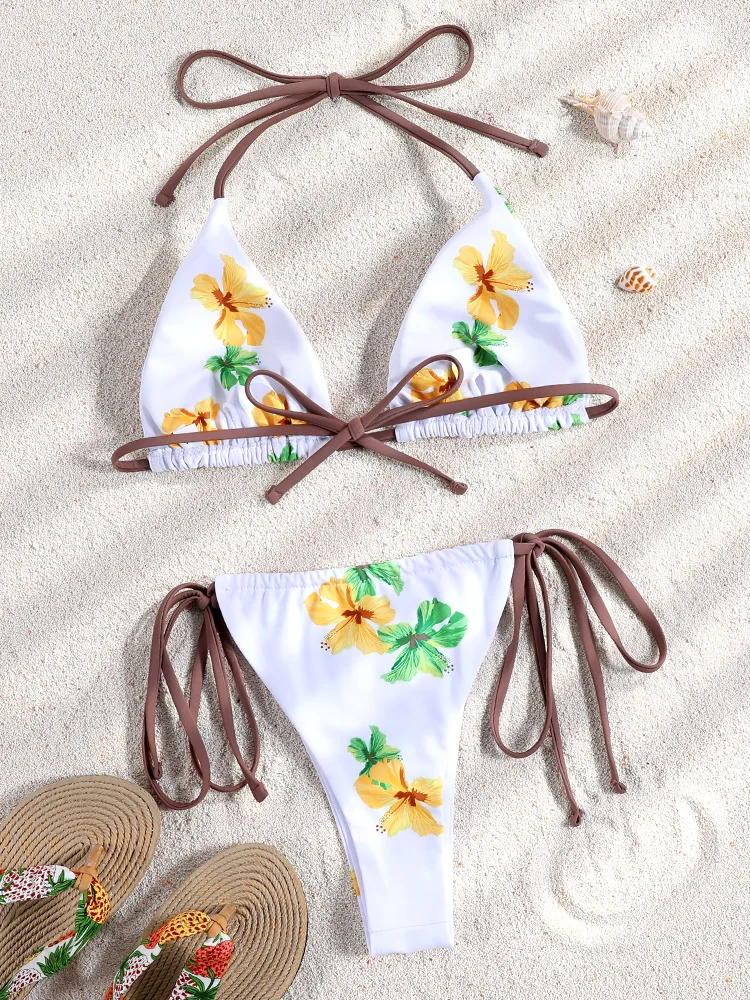 Costume da bagno 2026 Bikini con stampa floreale bianca Costume da bagno con stringhe Taglio alto Costumi da bagno Halter Costumi da bagno Vacanza Costume da bagno Micro bikini