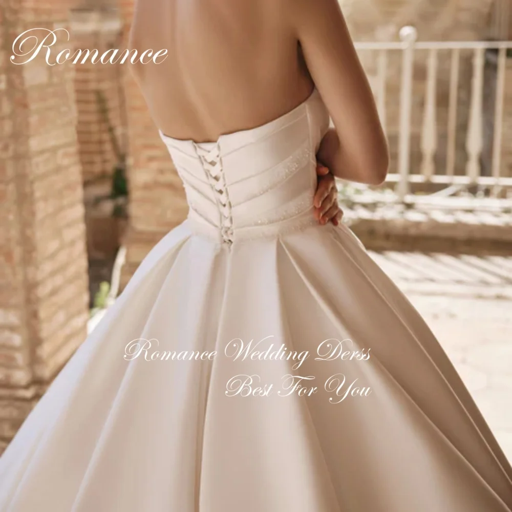 Robe De mariée trapèze moderne plissée et perles, sans bretelles, avec traîne De balayage, sans manches, dos nu, personnalisée, 2025