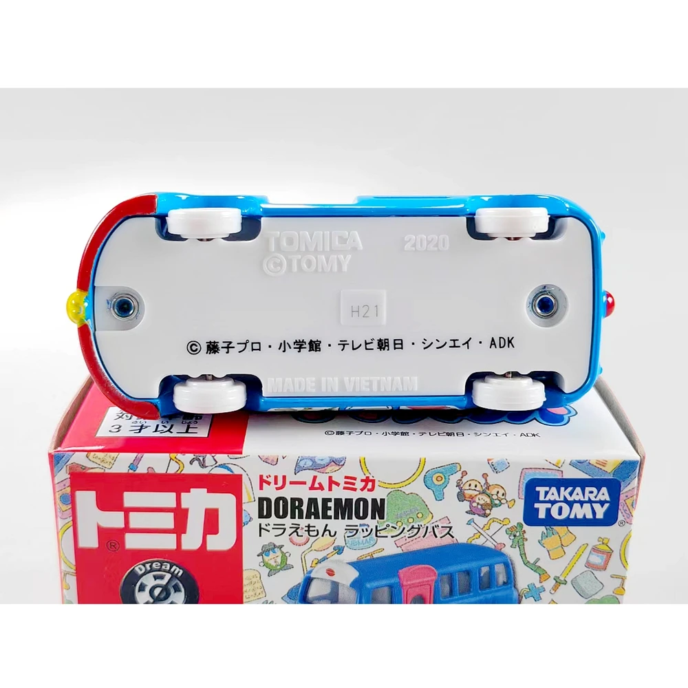 Takara Tomy Tomica Doraemon Jingle Cat Bus 50th Anniversary Edition Alloy Model, for Children's Halloween Christmas Gift