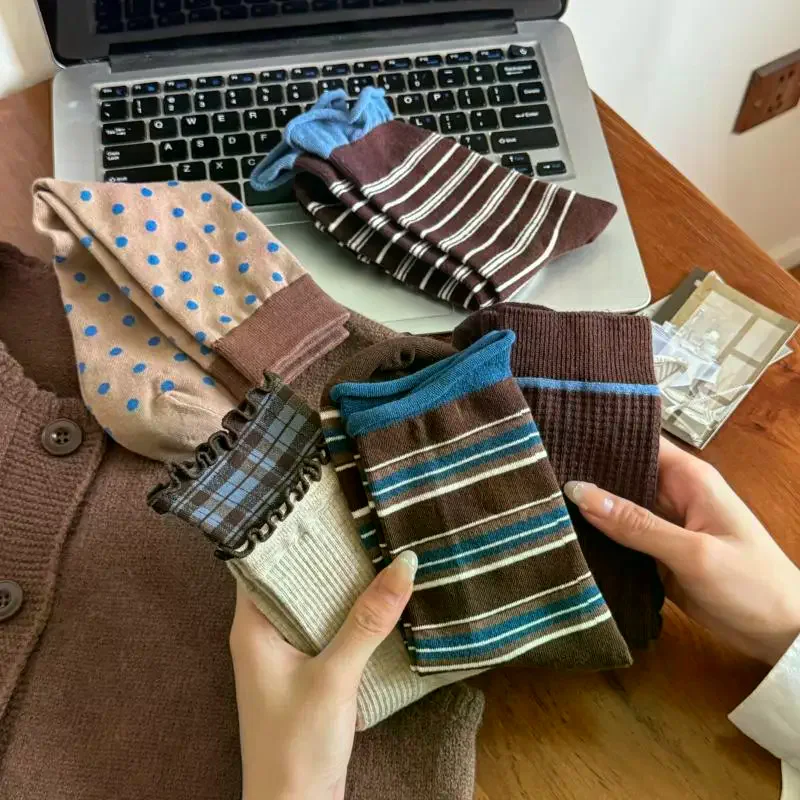 Retro Color Blocking Stripe Socks For Women Winter Warm Middle Tube Socks Korean Girl Soft Thicken Home Sock