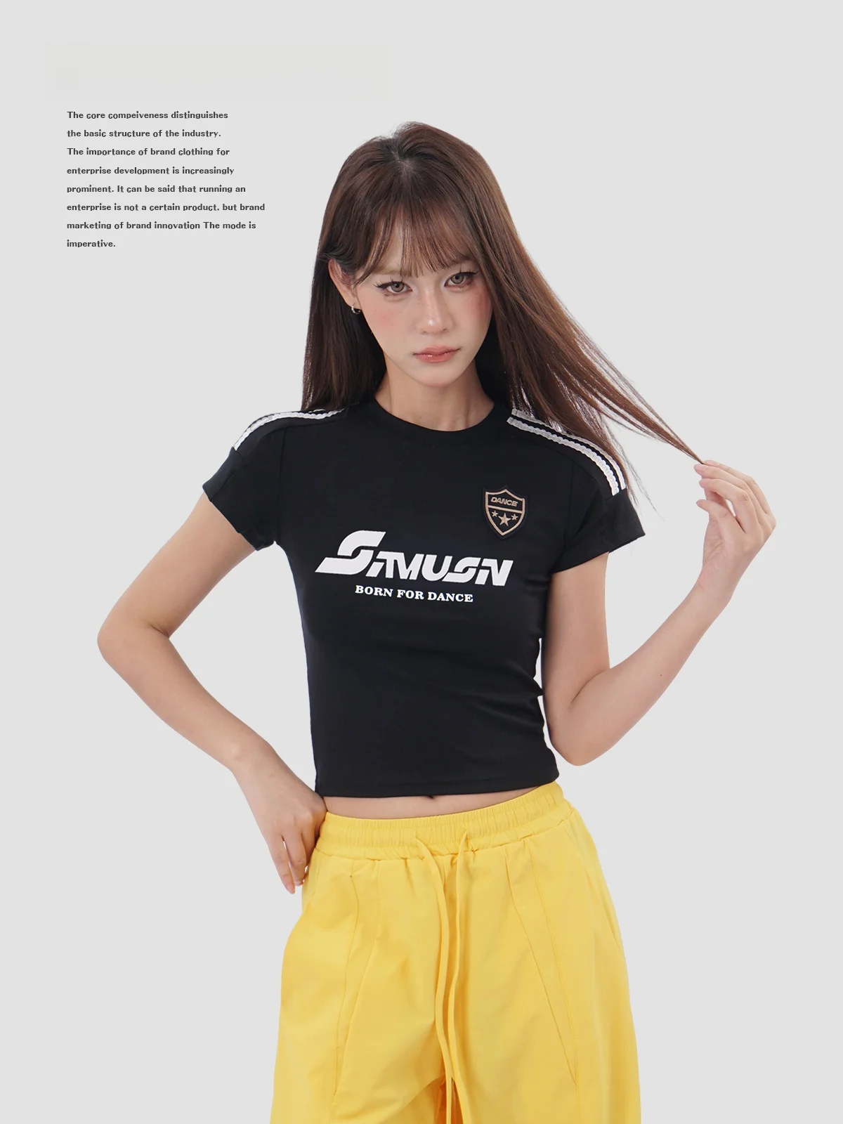 Slim Fit round Neck Short Sleeve T-Shirt Women's Sporty Style Shoulder Insert Design Black Cool Spicy Printed  Top