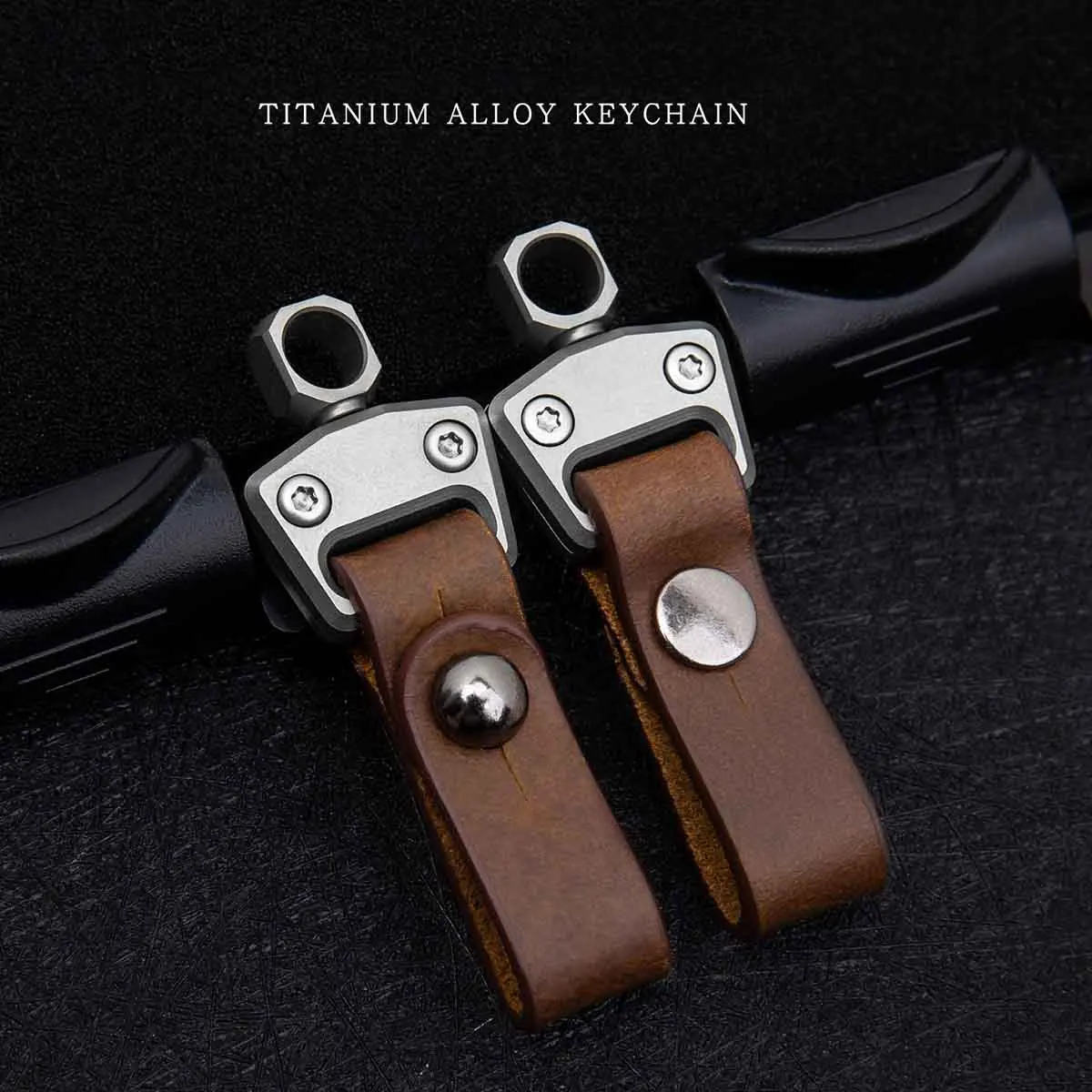 Simple Universal  Keychain Titanium Alloy Car Key Rings Super Lightweight Buckle Pendant EDC Tool Man Male Creativity Gift