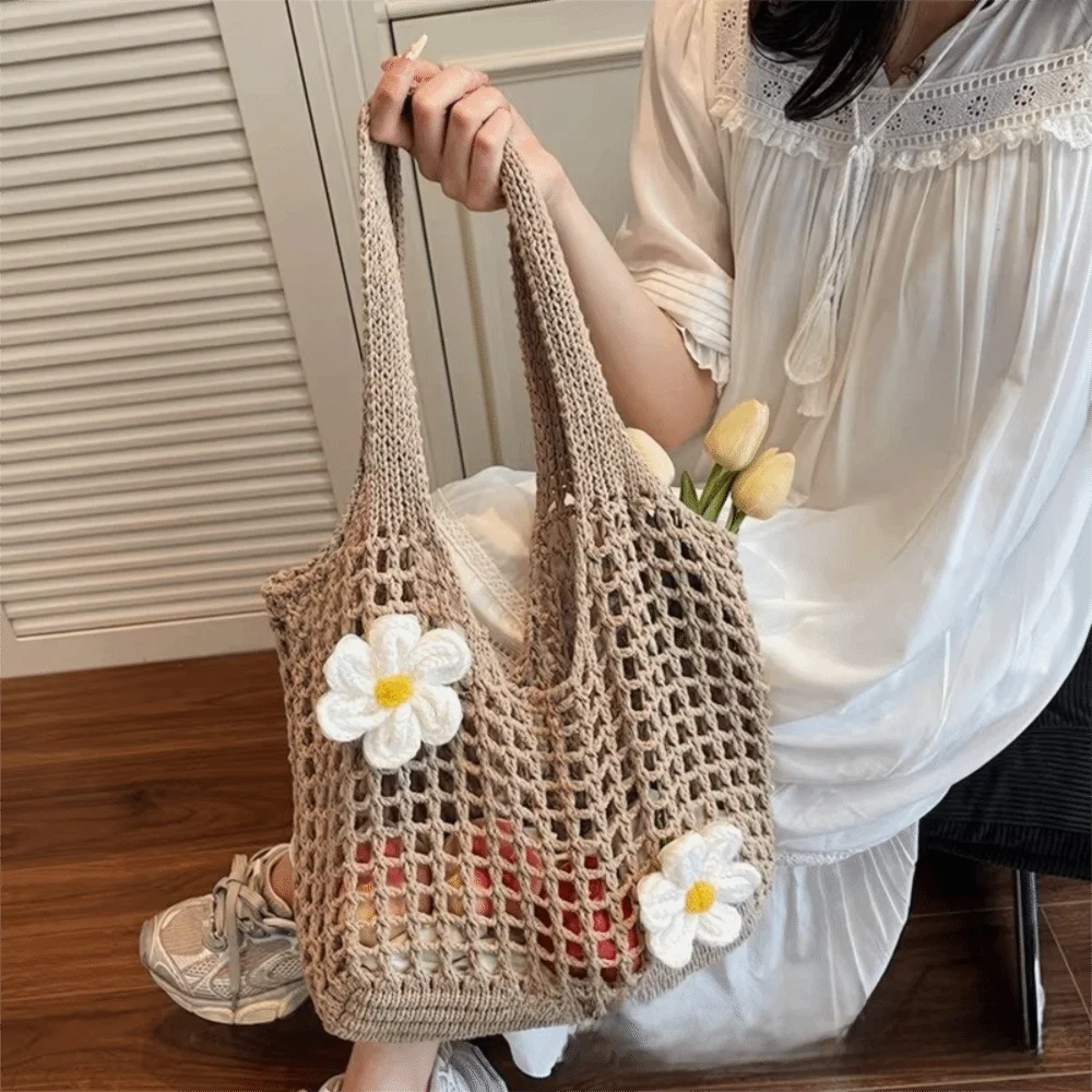 

Casual Flower Knitted Tote Bag Woolen Large Capacity Crochet Handbag Korean Style Lightweight Hollow Shoulder Bag Office