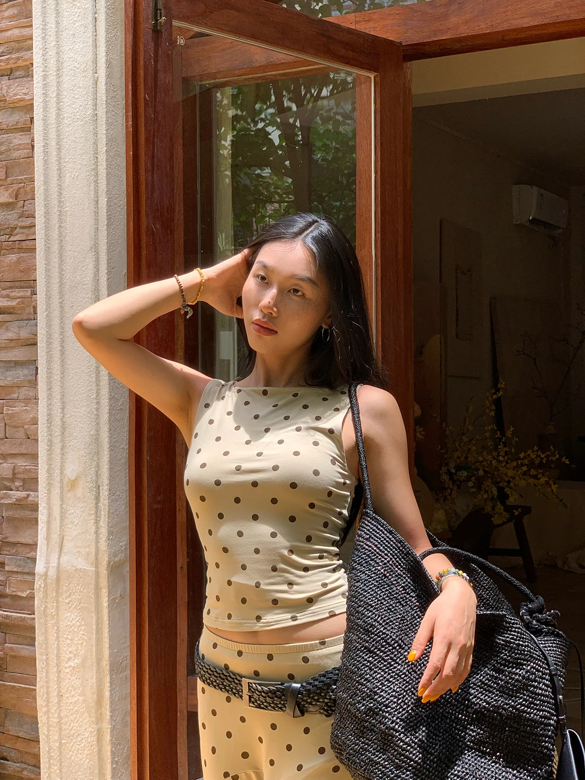 

Комплект из модальной ткани в горошек с яйцом латте Blo, комплект из двух предметов с принтом в горошек, модный женский костюм