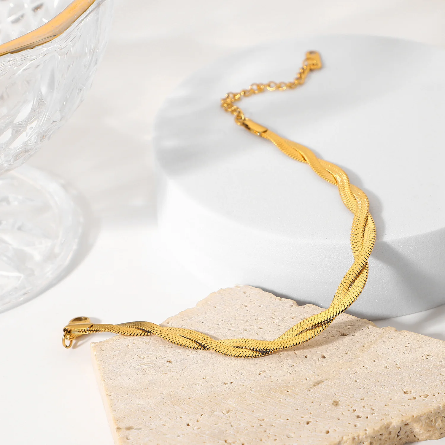 New Fashion Trend Unique Design Stainless Steel Elegant Delicate Cross Wrap Bracelet Women Jewelry Party Premium Gift Wholesale
