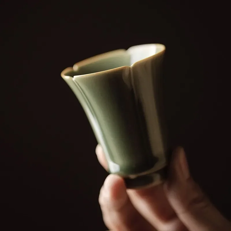 50ML Yueyao Longquan Celadon Wormwood Qingyue Heart Flower Mouth Fragrance Cup, Fragrance Cup Tea Set Ceramic Tea Cup