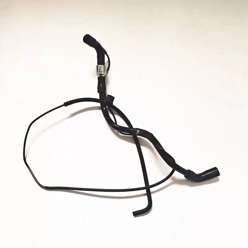 

Applicable to Roewe 350/360 & MG GT/MG5 - Engine Breather Hose (Valve Cover Ventilation Tube